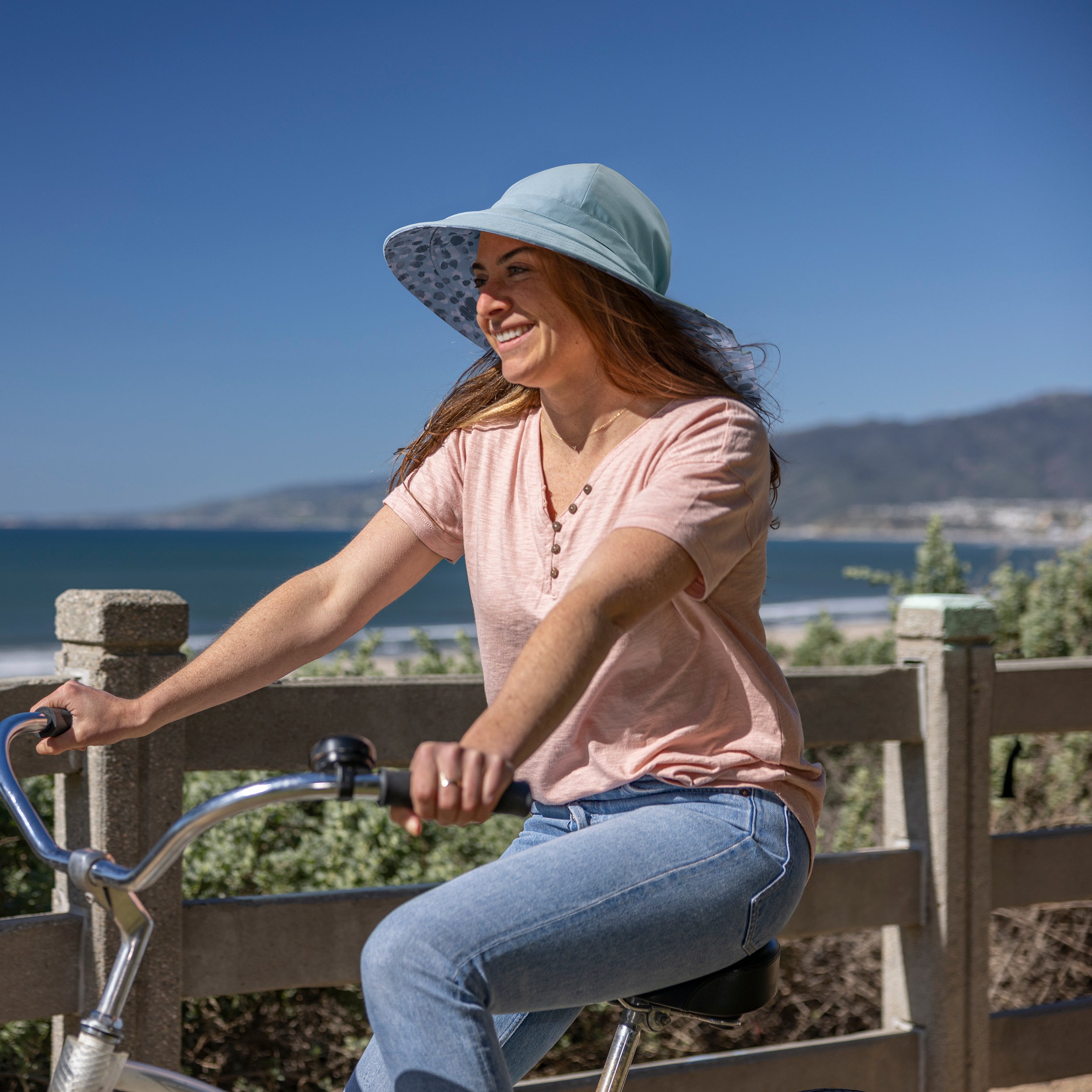 Natural Blend Cape D8